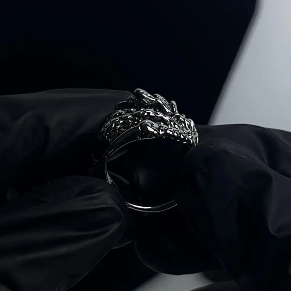 Dragon Claw Ring