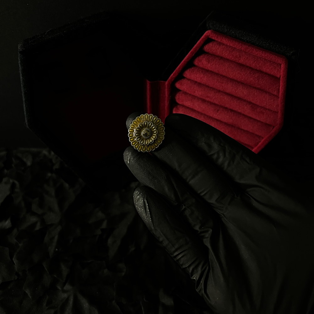 Gravetender's Circle Ring